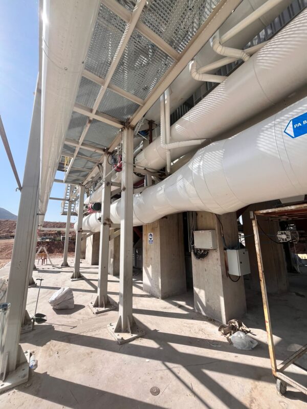 Firmamız tarafından başarıyla tamamlanan endüstriyel fabrika yalıtım projesi.